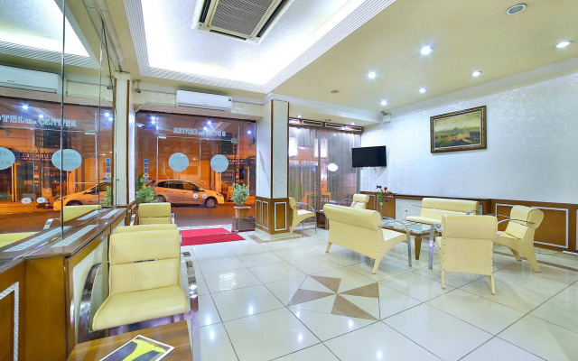 The Center Hotel