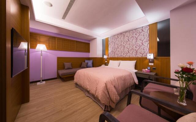 Sir Motel Sanchong