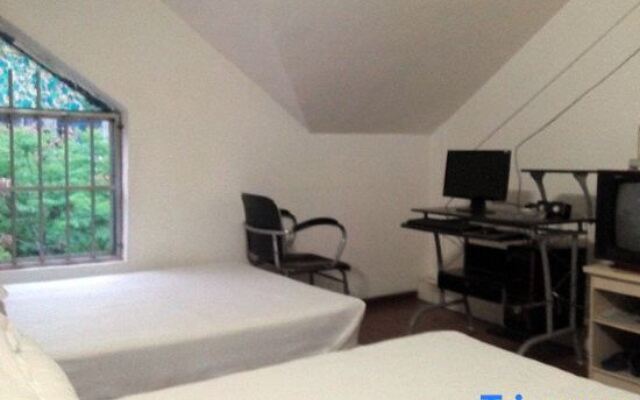 Wuhan Tenglong Hotel