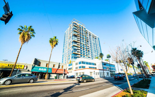 Hollywood Panorama Suites