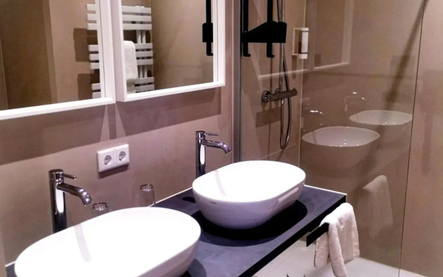 NOVALIS Hotel by AURUM Dresden