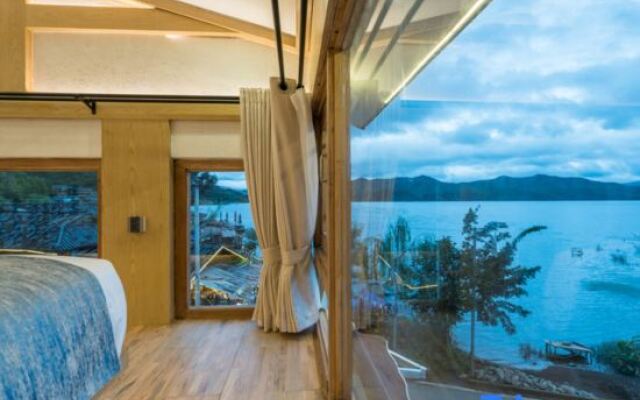 Wuhua Yisu Shucan Manor