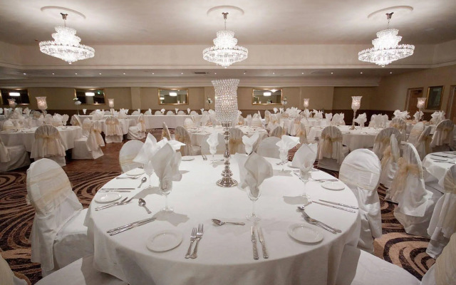 Best Western Plus White Horse Hotel