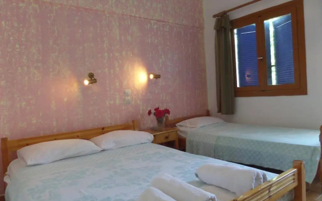 Skyros Junior Studios