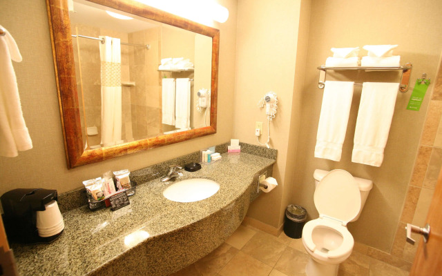 Hampton Inn and Suites Bemidji