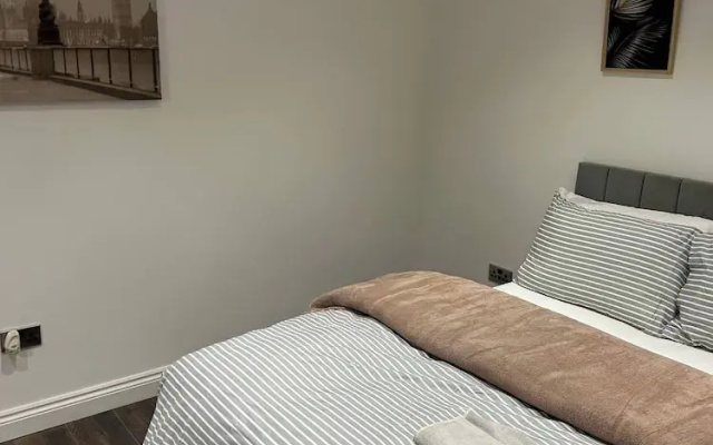 Charming 1-bedroom Apartment in Central Northampton