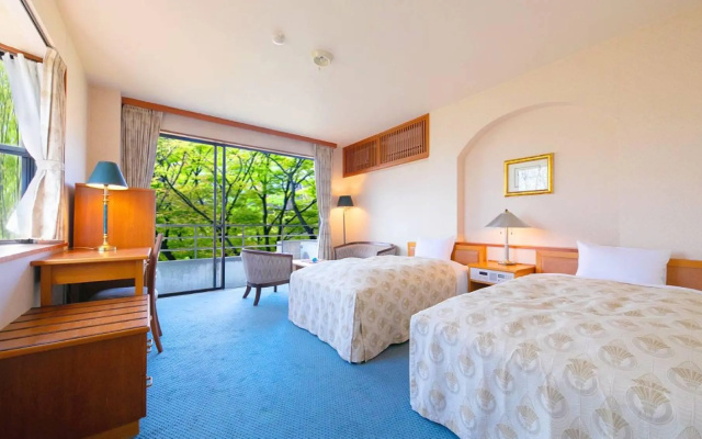 The Hotel Fujiyama – Guest Rooms – Yamanakako
