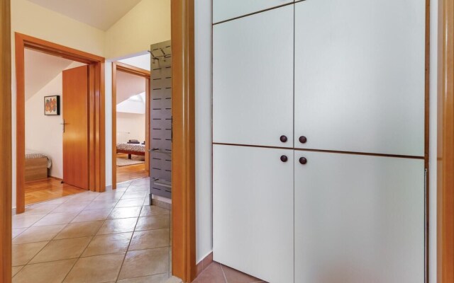 Nice Home in Volme With Wifi and 3 Bedrooms