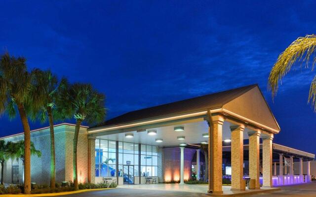 Quality Inn and Conference Center Tampa-Brandon