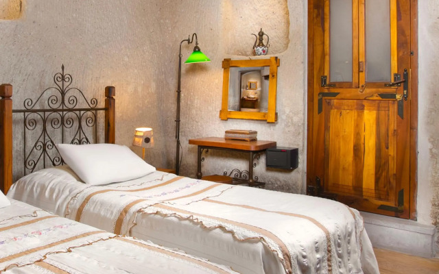 Terra Cave Hotel