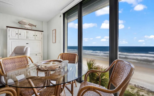 Vast Oceanfront Views Pool Patio Tennis