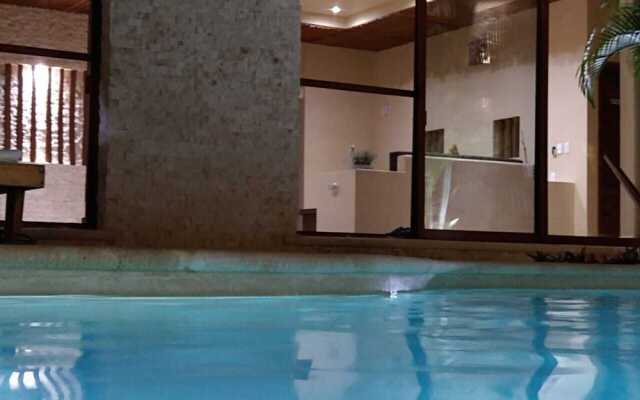 One Extra Free Night Staying 3 Nights Intl Chef & Yacht - Brekky Available