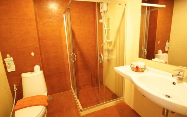 Toto Residence