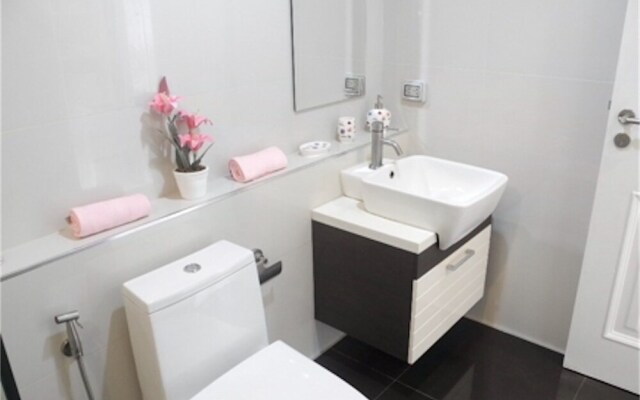 Kamala Regent 3 bedrooms apartment with rooftop pool