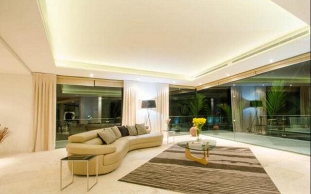 One Oceanview Luxury Accommodation