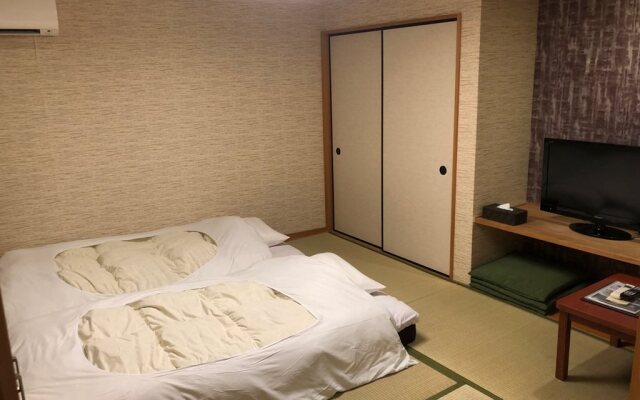 Ooedo Onsen Monogatari Premium Shirahama Gyoen