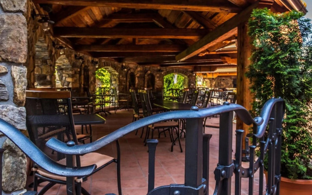 Hotel KATERAIN