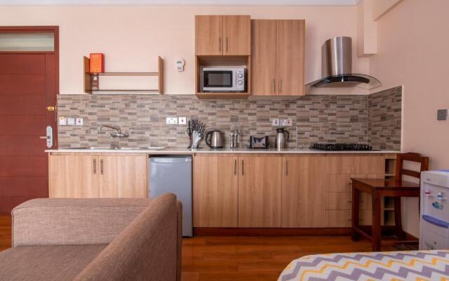 Highlands Suites Apartment Hotel
