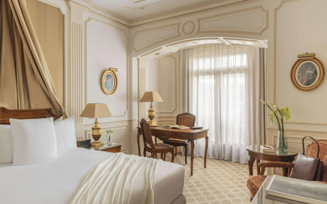 Gran Melia Fenix - The Leading Hotels of the World