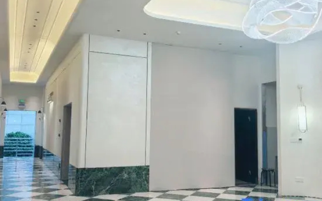 Kelton International Hotel