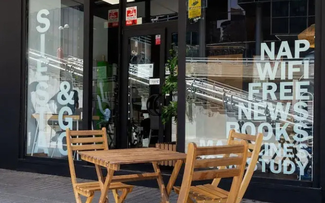 Siesta & Go - Hostel