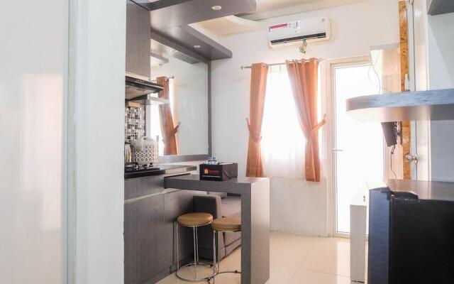 Warm and Cozy 2BR Green Pramuka Apartment near Mall