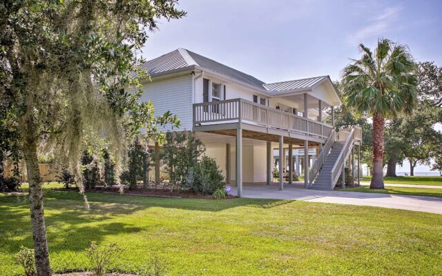 'the Palm' Bay St. Louis Home - Walk to Beach!