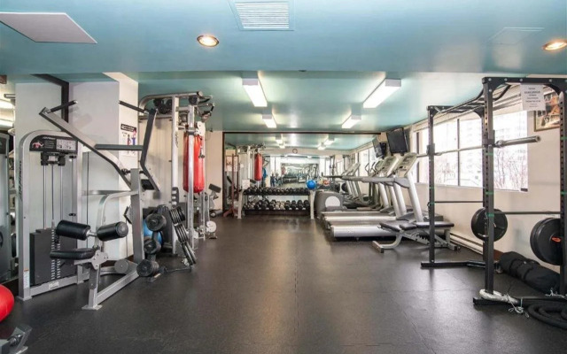 Sandman Suites Vancouver on Davie