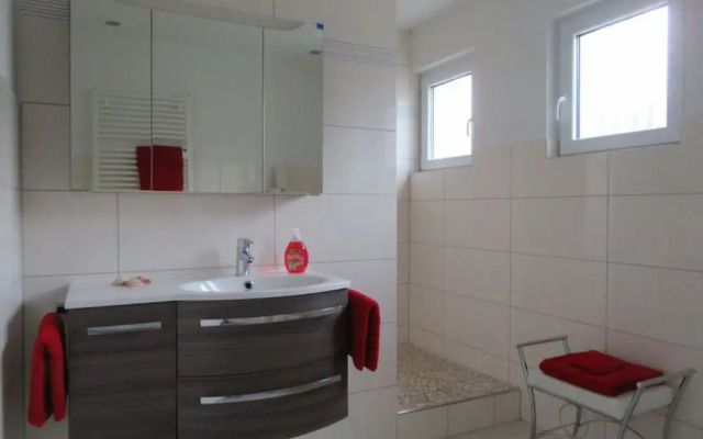 Cheerful Apartment in Uhldingen