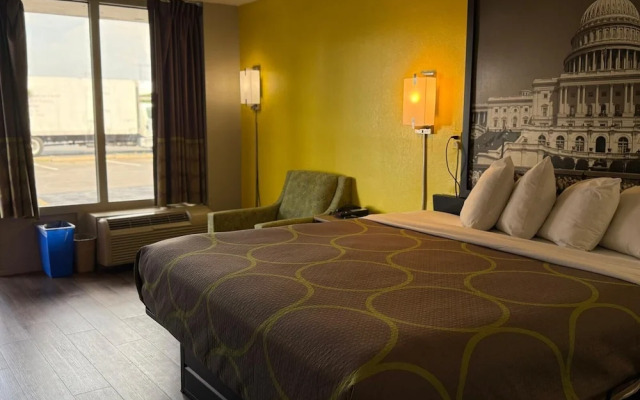 Super 8 By Wyndham Manassas