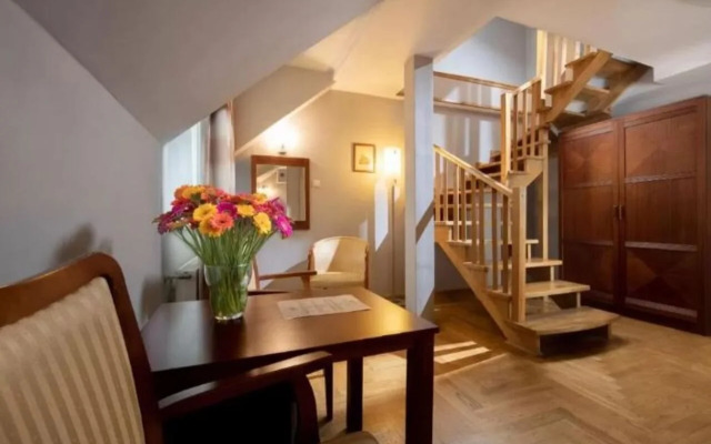 Red Brick Apartments