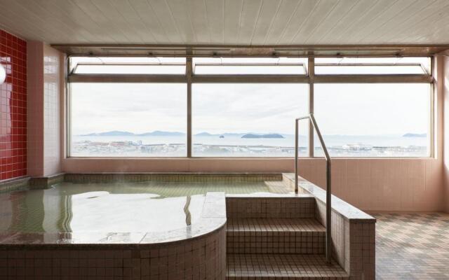 Gamagori Hotel