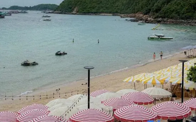 ENNKAI Beachfront Resort Koh Larn