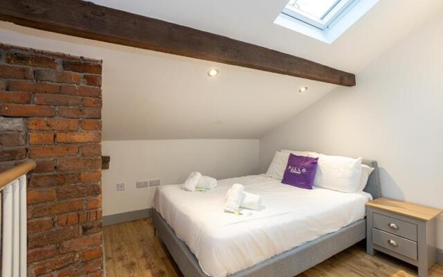 Pillo Rooms Serviced Apartments- Salford