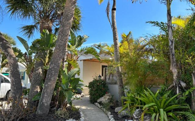 Palm Tree Villas