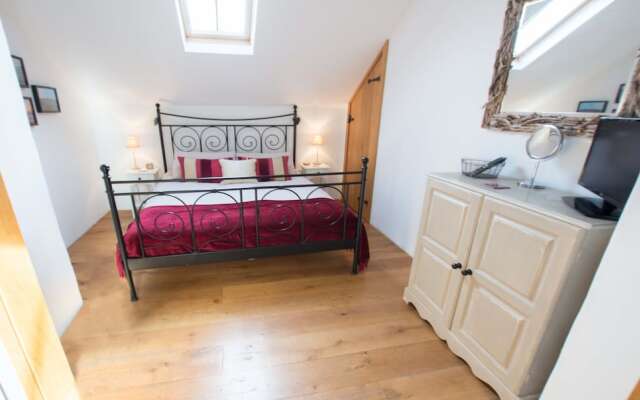 Stables Georgeham 2 Bedrooms Sleeps 6 Dogs Welcome
