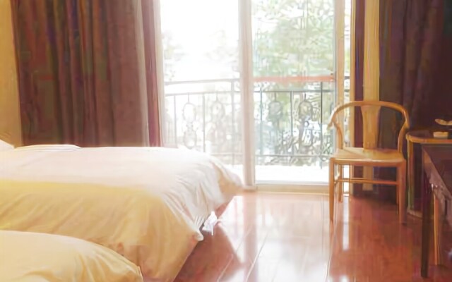 Huadao Holiday Hotel