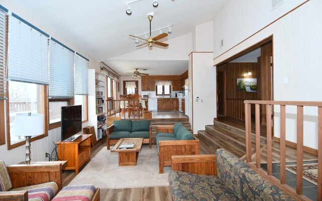 Brigadoon - 5 Bedroom Retreat