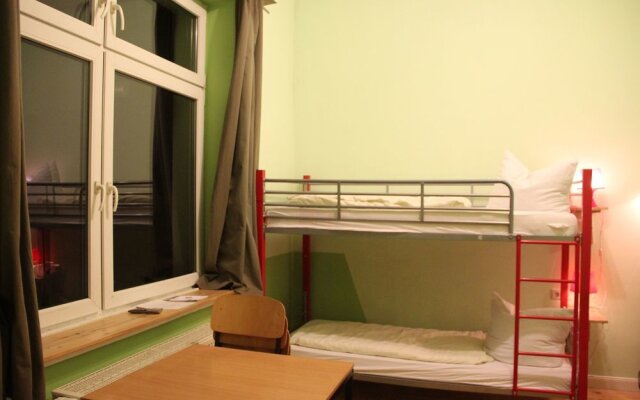 Buch-Ein-Bett Hostel