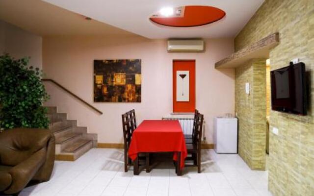 No Problem Hotel at Glinka Street