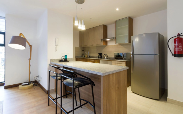 Suite Metropoli Bristol