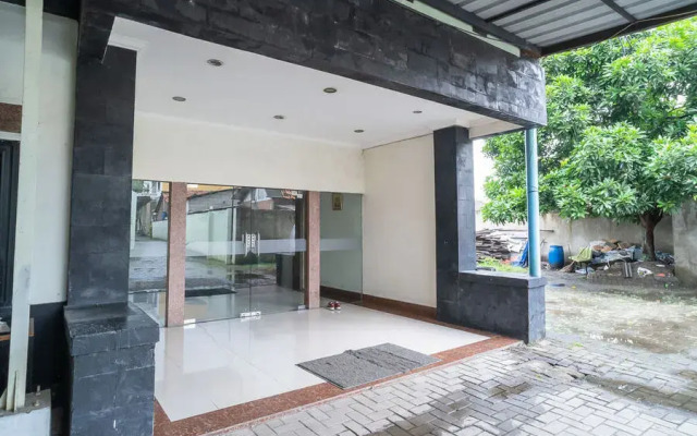 Hotel Transit Nusa Indah RedPartner