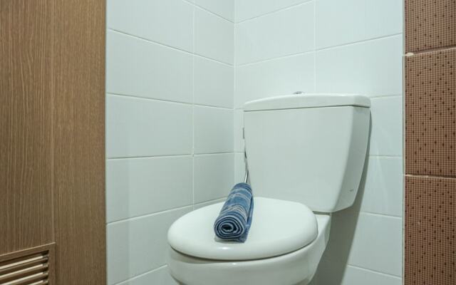 Warm and Cozy Studio at Puri Orchard Apartment