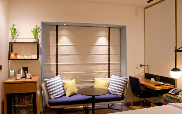 Ista Hotel