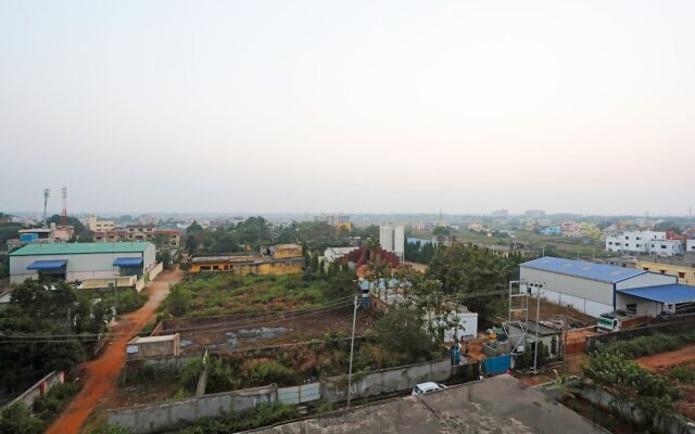 OYO 24971 Hotel South City