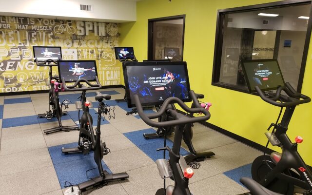 Domicile Suites at Harbor Steps