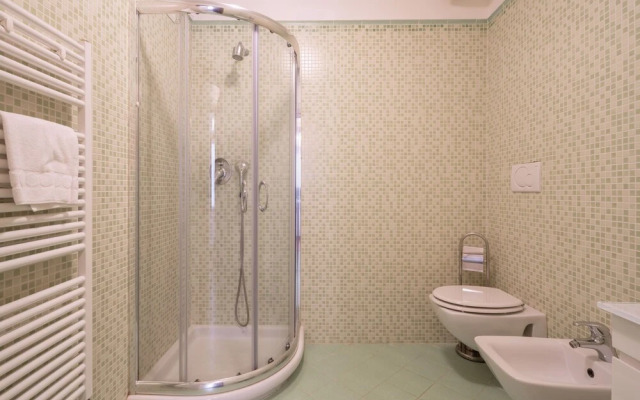 Design Palace Apartments