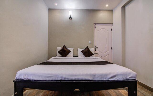 Oyo 18944 Venus Residency