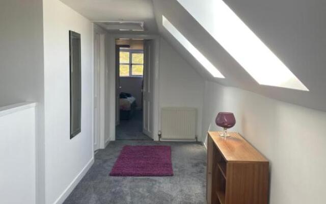The Steading with 7 Seater Hot Tub Aberdeenshire