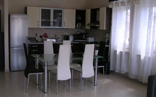 Gréta Wellness Apartmanok - Szt László u